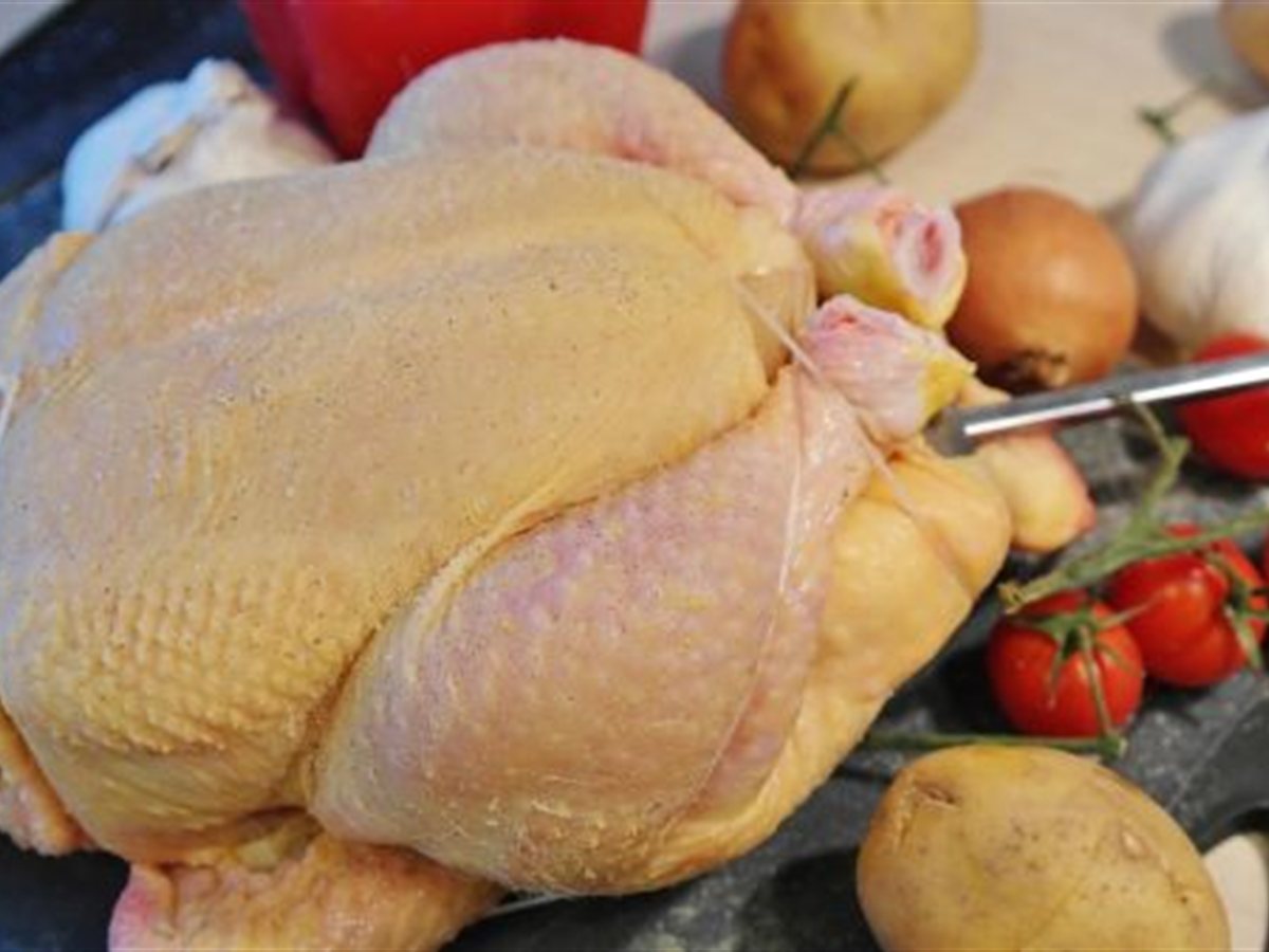 Sadia Frozen Whole Chicken 1100 g